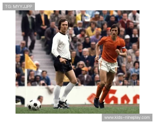 足球历史首位倒钩进球球星的传奇瞬间与技术突破解析