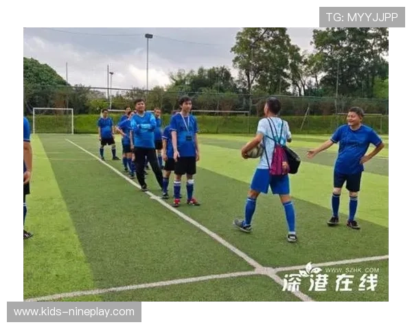 马上踢足球球星展现非凡实力引领绿茵赛场激情风暴